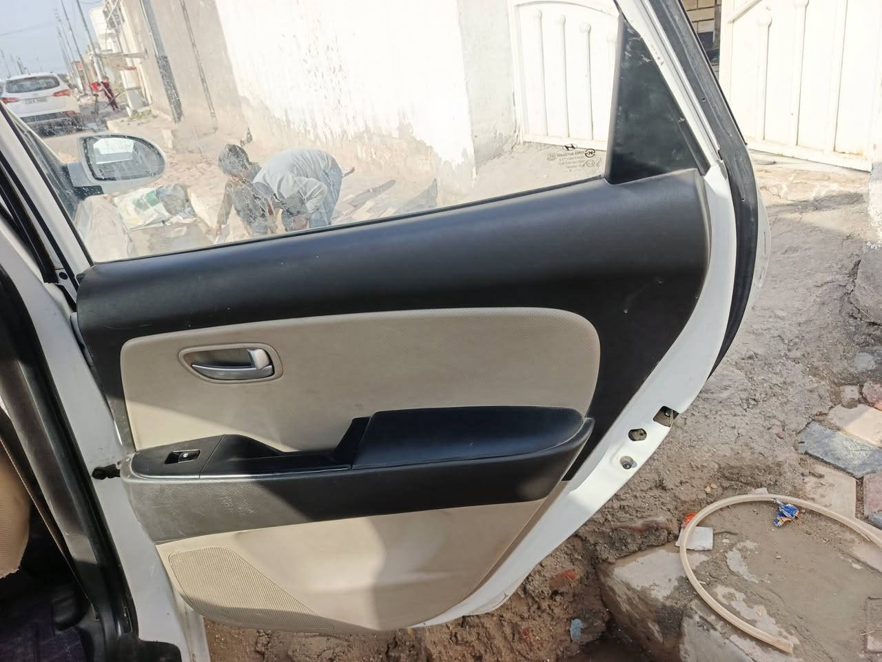 النترا 10ادوات ادوات طبق الأصل على الشاصي بدون ما اشرح جديد كصه جنطه السعر ٤٣وبيها مجال واني خادم المكان ميسان المجر الكبير ***********بيه واتساب
