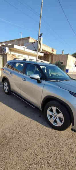 السلام عليكم
تيوتا هايلاندر للبيع
موديل 2023
وارد امريكي
محرك 2.5 هايبرد
7 راكب
صندوق كهرباء
هيترات بالمري الجانبية و نقاط عمياء 
الضرر
باب السائق وشوية من الجاملغ كما مرفق صور الحادث
مغلف بالكامل ب ارقى انواع PPF بسمك 8.5 TPU
دوسات بلاد
داش كام بلاد
السعر 305$
للتواصل
 ***********
