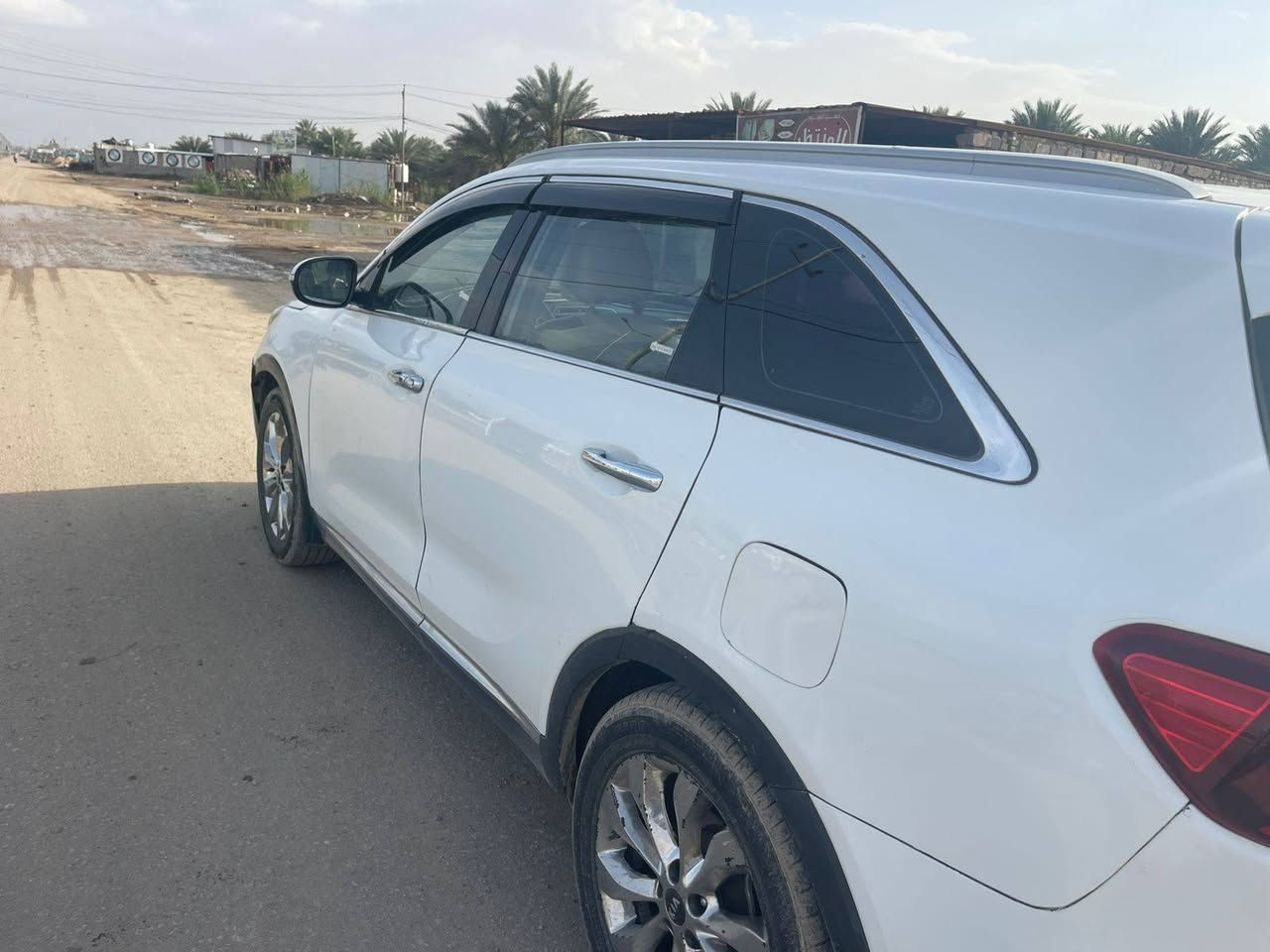 سورنتو للبيع موديل 2020
للأستفسار ***********
خليجي 6سلندر 
سنويه بأسمي لل2031
سياره جاهزه مكينه كير حداديه 
تبريد تدفئة كهربائيات حساسات كله شغاله
سياره مكلوبه ومصلحه تصليح حلوه 
ومبدل بيه قبق قماره فقط مصبوغه عام 
146سعر
