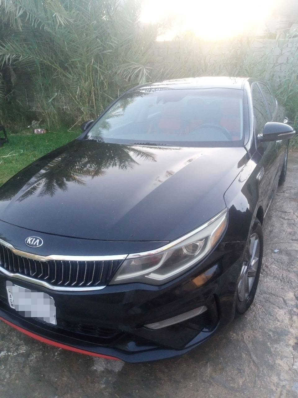 اوبتما موديل 2020 اللون اسود ليل سيارة نضيفه جدًا وارد أمريكي بيها چاملغ وبنيد ++ ايرباگ شخوط جدا بسيطه
 رقم بغداد
السعر 140 وبيها مجال بسيط
بيع او مراوس 
رقم صاحب السيارة 
***********
