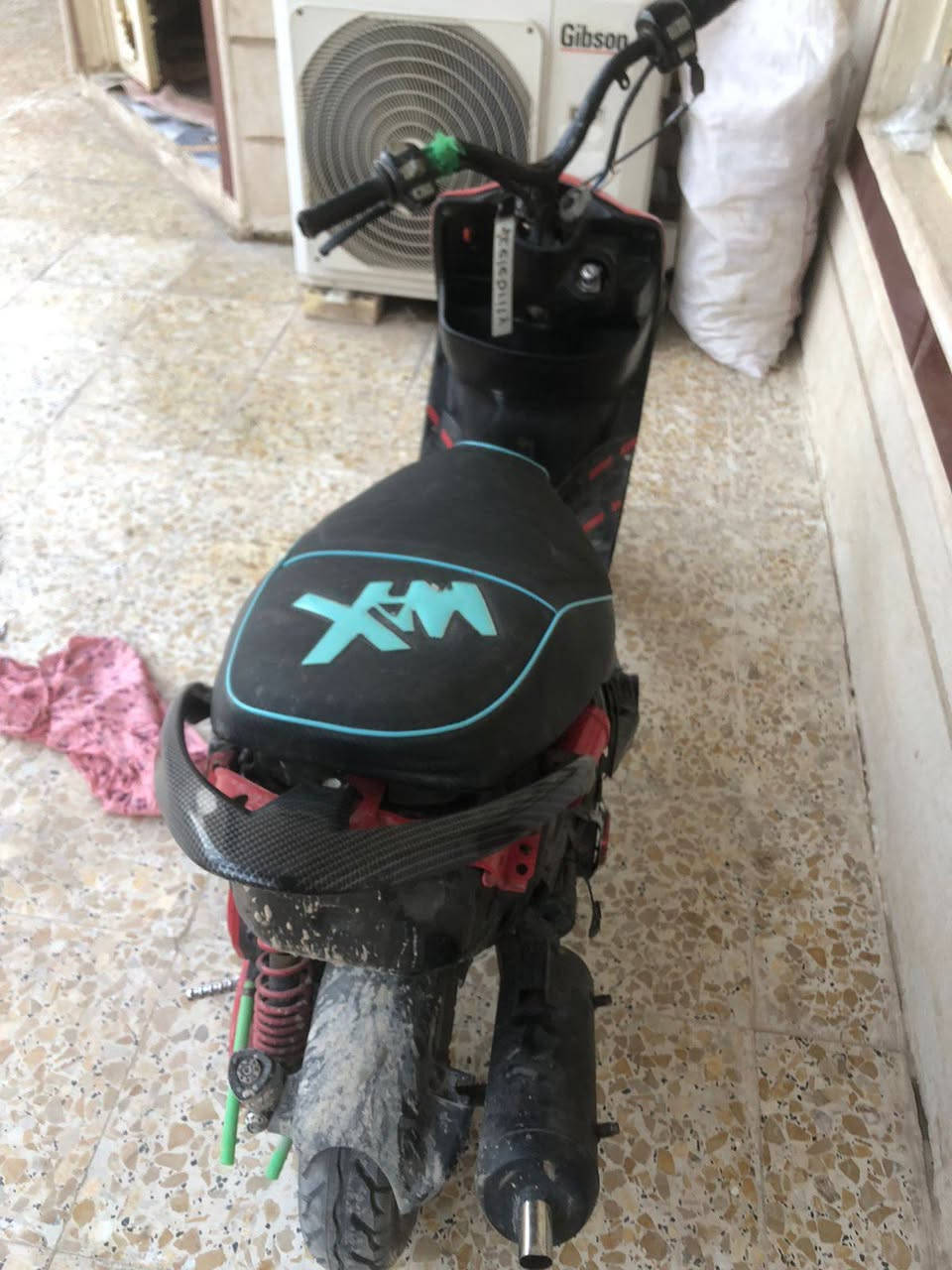 السلام عليكم دراجه ماكس للبيع حربيه العنوان بصره الزبير هذا رقمي على الواتساب *********** السعر خاص
