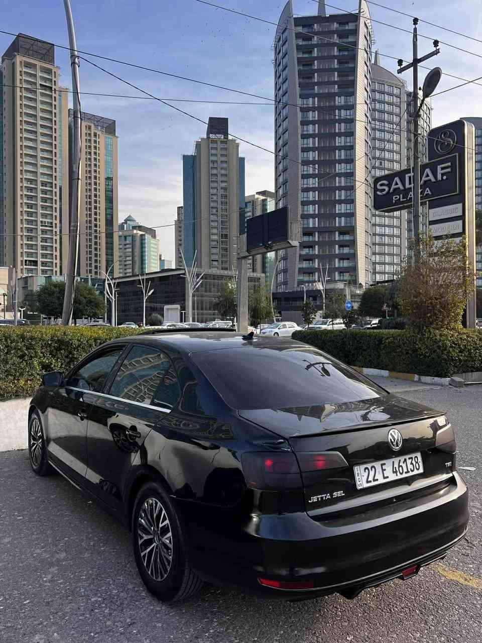 جيتائه مريكى ٢٠١٦ فول مواسه فات مه كينه ١٨ تؤربؤ ساره كه زؤر جوانه يه ك بارجه ى هه يه به س لاى سكنى كه ميك تيزابى هه يه شوينى سياره هه ولير*********** أربيل, العراق
