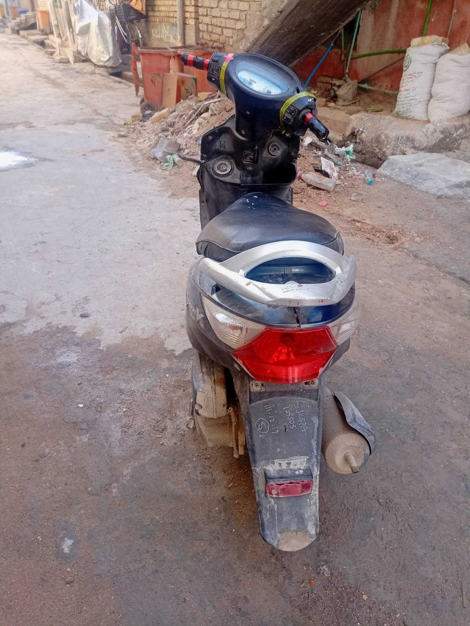 دراجه كامكو في تو مجفته البيع
السعر 350وبيها مجال الرقم ***********
