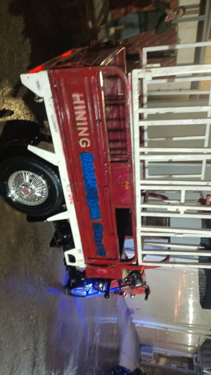 ستوته للبيع مكينه نضيفه وناعمه كلشي شغال بيها شرط سعرها مليون 100 وبيها مجال اخوان متوازي علا سعره مكاني ايمن يم جسر الثالث الشراي يتصل ***********
