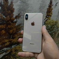 آيفون XS ماكس • ٦٤ • فيس آيدي شغّال