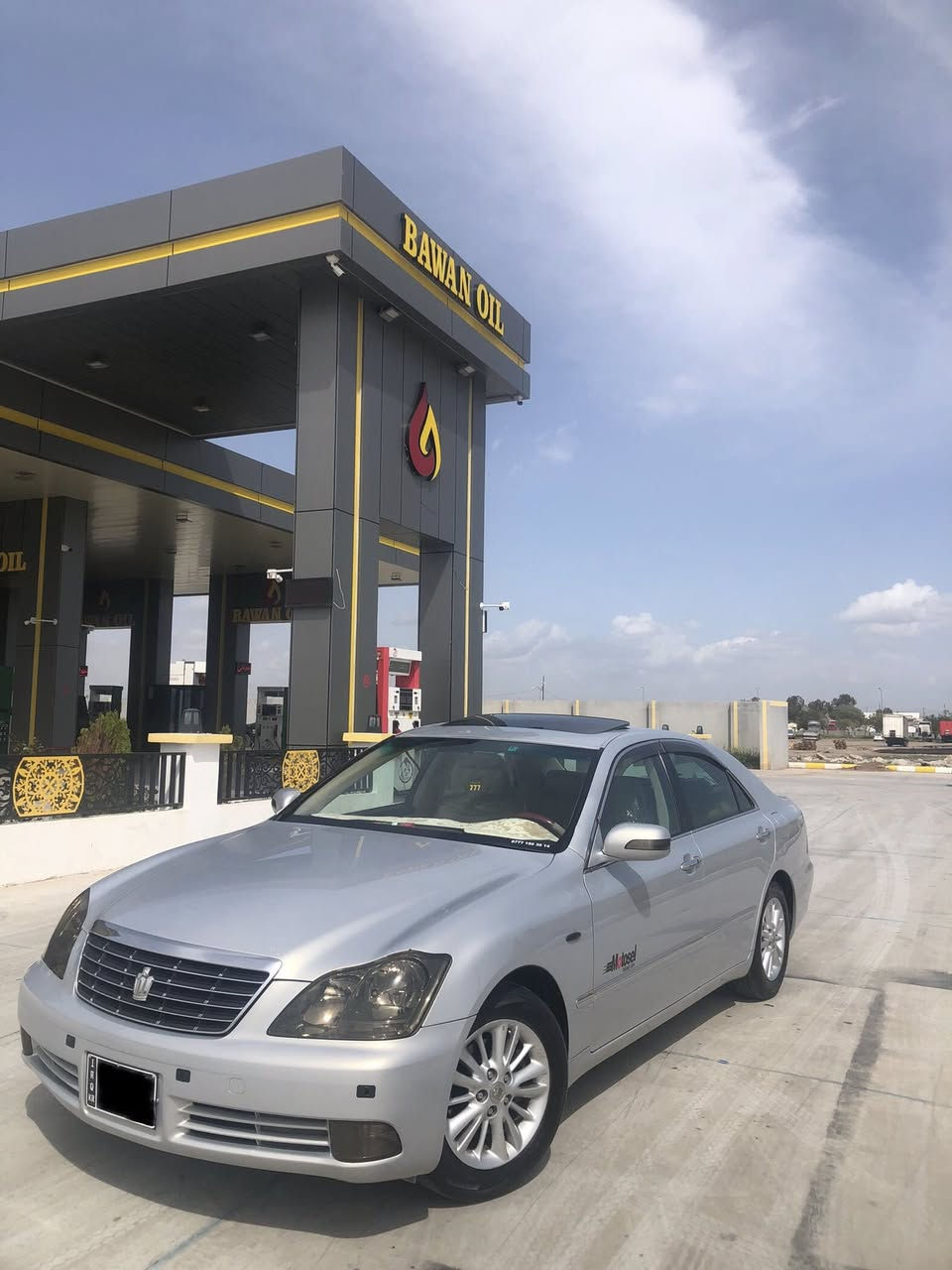 بەناوی خوای گەورە

شاهینە ڕۆیاڵ مووس بەحری
٢٠٠٥ 
١٨٢ دوو دوگمە ناوزەرد
گەورە بە گەورە
سڵاید 
ئاوێنە ئیشارەت
ئیشارەت لێگزز
جڵدی دووبەی
سوکان وەک لێگزز
بێ بۆیاخ ایراق ئەوروپاشی نیە
تاقمێ تایەی لۆکی لە ژێرە
سەیارەکە لە کەلارە

ئەگەر موشتەری نی سەرم مەیەشێنە 
لەوە هەرزانتر بو برۆ بیکڕە

سعر:٦٧ مەجالێ کەم
ژم:***********
