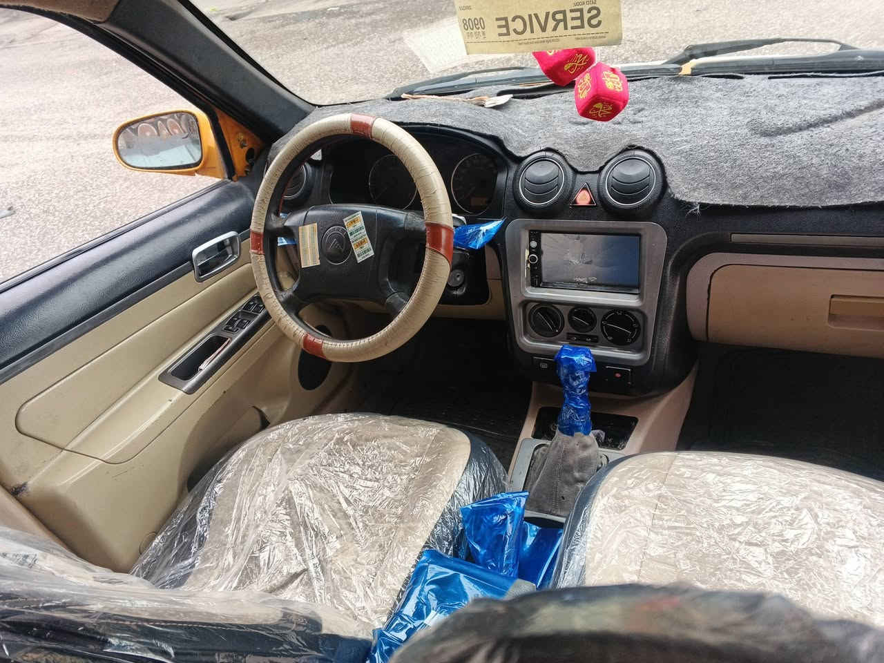 سي كي 2012 ماكينه كورولا جير مكينه شرط داخل نظيف بيها طخه بالبكم بدل بدنه شرط تحويل شرط التحويل مسطره كربون ما مسجل السقف برسعات صغار سياره شغاله.     ***********
