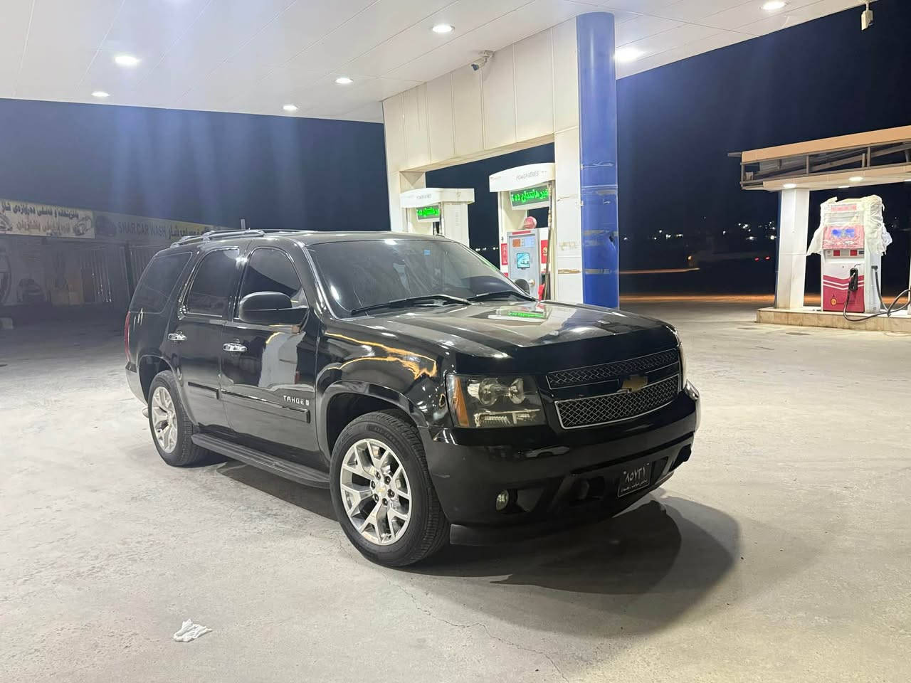 تاهو موديل 2009   سيا ره كه دوبه يه  به لام ساغه  براوه  نيه به شه رته به شه رتى  مالى مه ده نى سيا ره كيرو مه كينه و هه موو به شه رته زور خاوينه موا سه فاتى LT  هه موو كيانى به شه رته ٤ تايو ويلى نوى له بنه   مالى دو سته 
سعرى 77
***********
*********** أربيل, العراق
