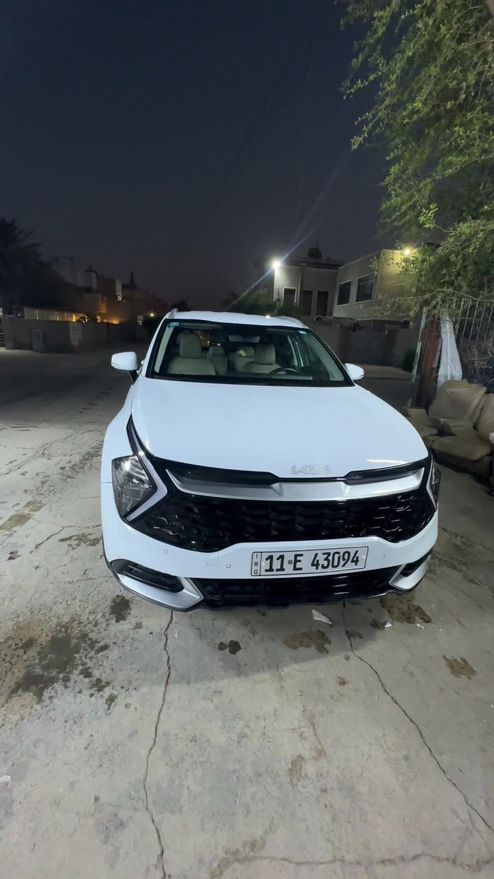 🔥 للبيع كيا سبورتاج 2023 🔥
📍 بغداد 

🚘 ماشيه 74 ألف كم فقط

📋 رقم بغداد جديد 

✅ خليجي

🔹 محرك 2.0 لتر

🔹 جير أوتوماتيك 6 سرعات

🔹 شاشة Apple CarPlay

🔹 مثبت سرعة

🔹 أوضاع قيادة متعددة (Drive Mode)

🔹 حساسات أمامية وخلفية

🔹 شاحن لاسلكي

🔹 بصمة تشغيل + بصمتين

🔹 تدفئة الكشنات والمقود

🔹 هاند بريك كهربائي + Auto Hold

🔹 نظام نزول المنحدرات

🔹 مانع انزلاق

🔹 حساسات ضغط الإطارات

🔹 شفتات مقود

🔹 Bluetooth

🔹 كشنات مغلفة

💯 السيارة نظيفة جداً ومجهزة بمواصفات ممتازة

⚠️ بيها ملاحظات طخه بخشم بنيد راجع بي دي ار 

💰 السعر: 195قابل للتفاوض للجادين

📞 ***********
