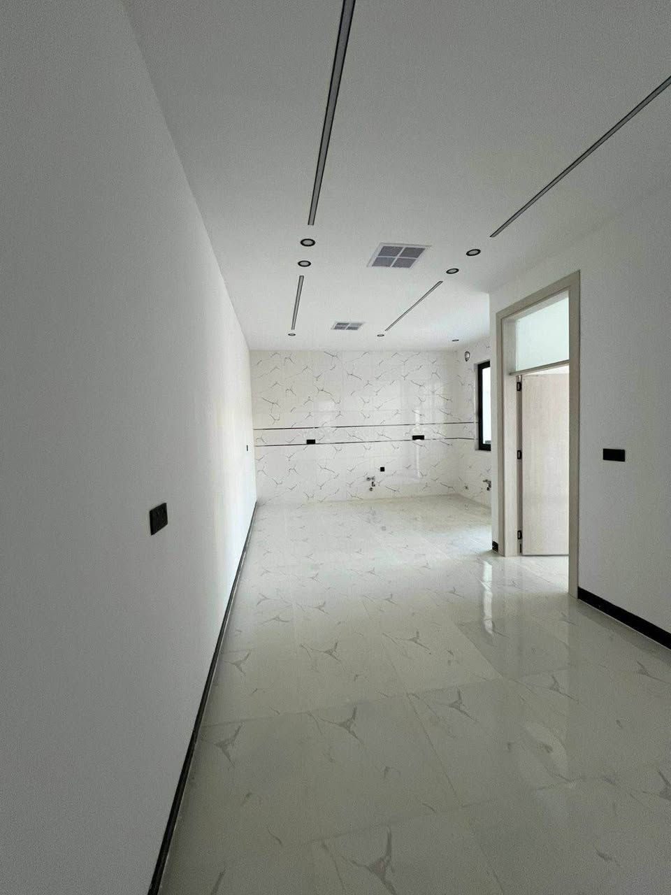 داران للبيع طابق واحد

مساحة كل عقار : 100m
 
موقع 📌 : كركوك شوراو مقابيل صيدلية جيهان

سعر كل دار :  48 مليون قابل لتفاوض 

عدد غرف كل دار : 1 غرفة نوم 

للأستفسار : التواصل على رقم
*********** كركوك, العراق
