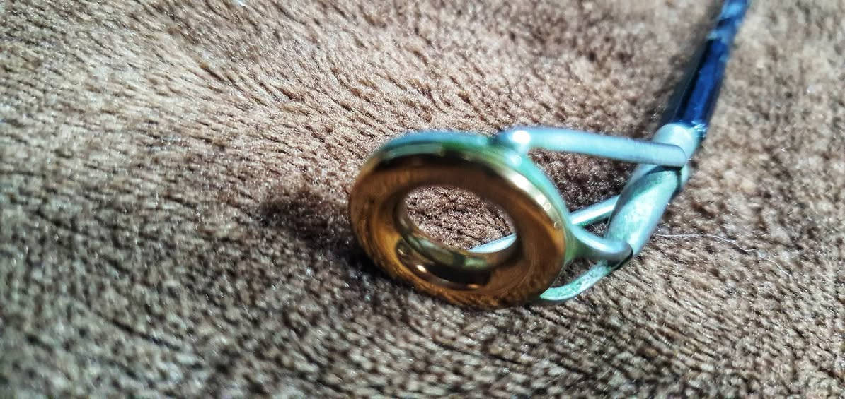 SHIMANO TWIN POWER SF
T.405 BX 🌟🌟🌟🌠🌠🌠💥
قطعة نادرة من انتاج شركة عالمية فى مجال ادوات الصيد  
وهى شركة شيمانو التى تبدع فى مجال صناعة ادوات صيد الاسماك  
النهاردة وبمناسبة شهر رمضان الكريم جبتلكم ......
عود تشويح قطع تركيب  نادر جدااا جدااا جدااا .🔥🔥🔥🔥
عود  من انتاج شركة شيمانو SHIMANO يبقى حضرتك عرفت خلاص انك امام تحفة فنية تستحق الاهتمام والتقدير🔥🔥🔥🔥🔥
موديل  Shimano twin power .........👌👌
موديل نادر جدااا  فى السوق المصرى 🌟🔥⚡🌠🌠🌠🔥
طول 405 متر مجدول بالكامل من الكعب الى البلوب
صلابة عالية جدااا تعادل صلابة 200
حالة كسر كسر كسر زيرو كالجديد بفضل الله  💥🇪🇬💥
صنع فى اليابان 💥🇯🇵💥🈷️🈶㊗️🈲🈶🈷️💥
السعر مفاجأاااه 🔥🔥🔥🔥🔥🔥🔥🔥🔥🔥🔥
                             🌠 🌟 01226360666🌟🌠


**إذا كنت صاحب هذا الإعلان وتريد حذفه لأي سبب، رجاءا أرسل رسالة إلى الدعم الفني**