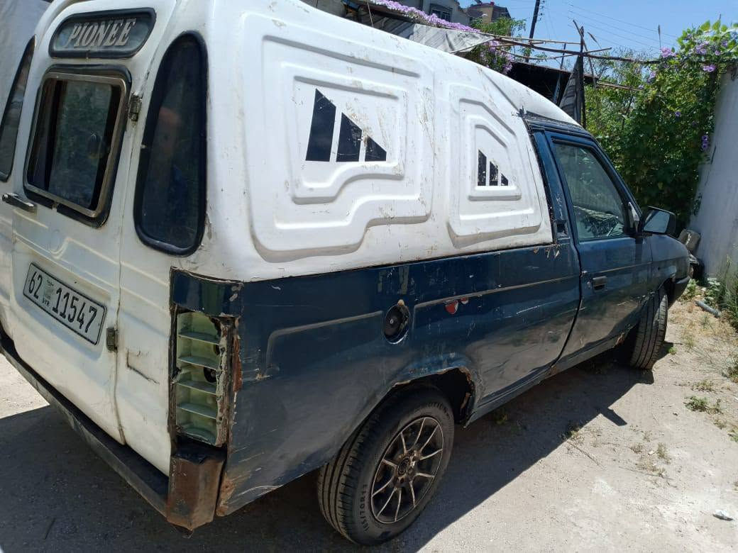 بيكاب 94 كبوت جنط اربع دوليب جدد بطاريه جديده موتور دوزان وكاله ع محرمه قصت بوز مسبته 
تواجد اللاذقية سعر 1700 وبازار على أرض الواقع 0992967495


**إذا كنت صاحب هذا الإعلان وتريد حذفه لأي سبب، رجاءا أرسل رسالة إلى الدعم الفني**