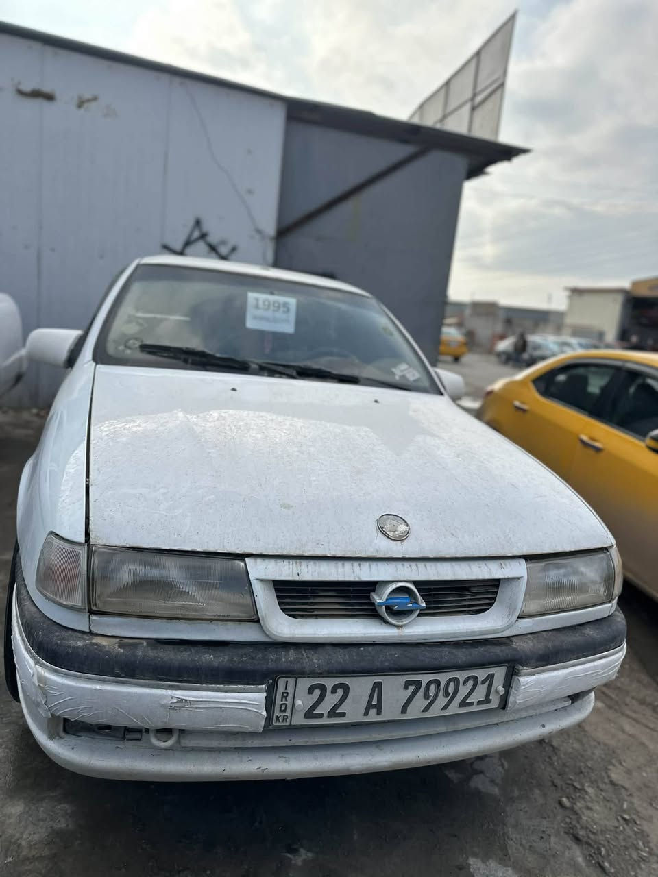 اوبل فكترا
موديل 1995
رقم اربيل انكليزي 
محرك 20بلادي
اوتوماتيك كير محرك بل شرط 
سياره بدون ضربه شرط صبغ 3قطع 
صدر امامي خلفي بل شرط 
بطاقه بنزين موجود 
هلالات مامعمره
سياره كامل مكمل مابيها نقص 
برهم مراوس هم حسب القناعه 
السعر 48$بيها مجال قليل 
***********/***********واتساب هم موجود .
