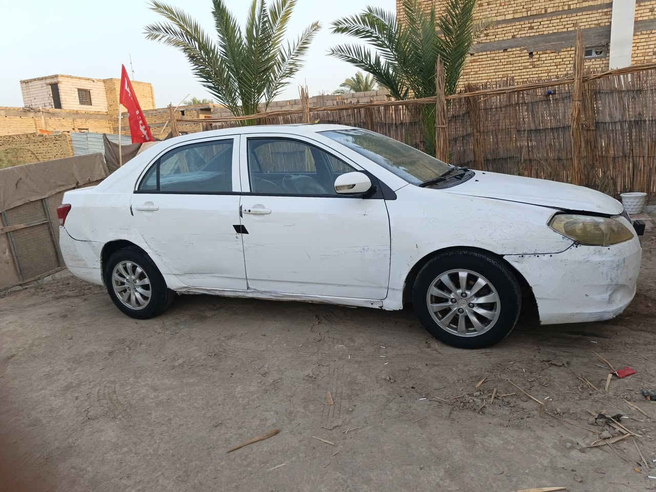 سلام عليكم بيوايدي  مديل ٢٠١٣ رقم بغداد ألماني سنويه عضم عاج مكينه وكير كورلا توها مشدوده جديده حداديه جديده باتري جديد كهربا آيات كلها شغاله  شاشه وكامره شغاله دواخل جديده سلف جديد داينمو جديد بريشر بريك جديد سياره جاهزه  تخم تاير  وسبير جدد بدون راعي  ابيع عن الشرقه ول عشاير السعر ب١٨ )) *********** مكان السياره سوق الشيوخ
