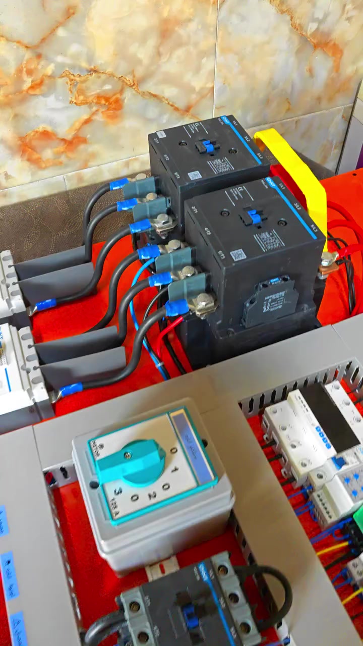 طريقة عمل بورد ATS مستعمل من بارد مشترك الى بارد منفصل دون تغير كونتكتر 💯⚡

#كهربائي #بوردات #العراق #مصعد #كربلاء #بغداد #كهرباء


**إذا كنت صاحب هذا الإعلان وتريد حذفه لأي سبب، رجاءا أرسل رسالة إلى الدعم الفني**