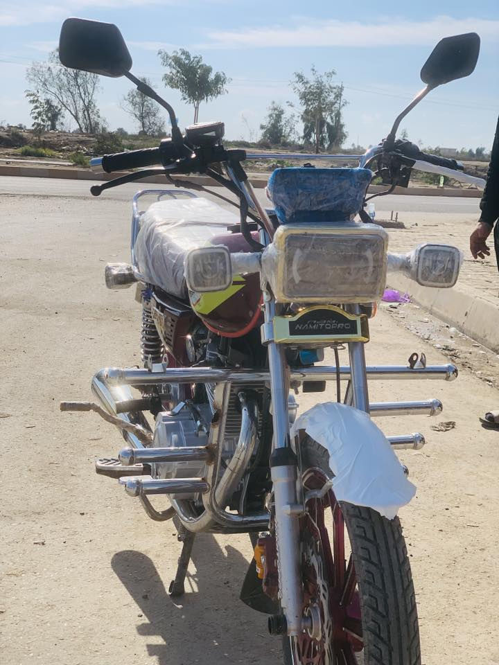 السلام عليكم
دراجه نامه برو موديل ٢٠٢٥محرك٢٠٠اوراق كامله مكفول كفاله عامه بعده شركه مكاني صلاح الدين يثرب السعر أو الاستفسار ***********
