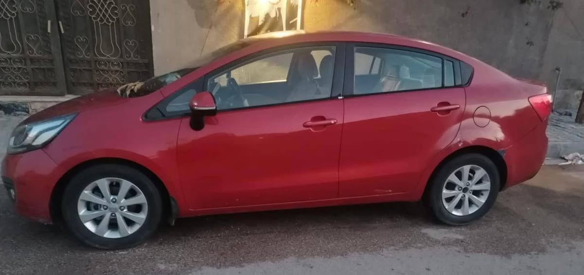 للبيع ريو ٢٠١٥ مثنى تحويل مباشر مكينه ١،٦ تبريد ثلج جاهزه السياره مكينه كير حداديه جاهزه لاتنقيص ولاتبخر بيه هلال الجاملغ الخلف السايق معجون والباقي سليمه مكفوله، المكان السماوه السعر ٧٧ بيه مجال الإتصال ***********
