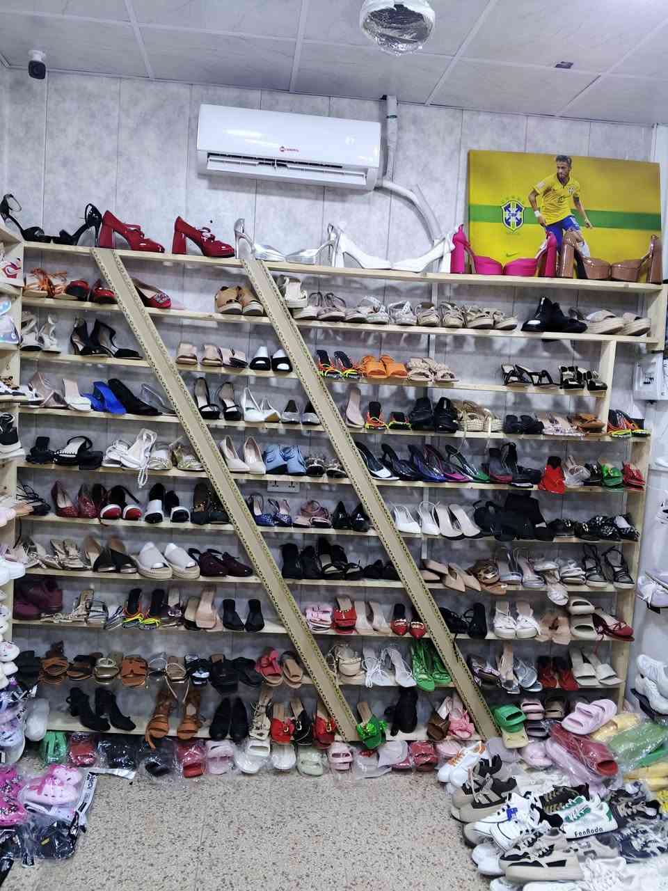 وصول بضاعة العيد العنوان مجمع الدور سوق الثالث عبودي والاسعار من 5و 8و 10و 12تنورونا


**إذا كنت صاحب هذا الإعلان وتريد حذفه لأي سبب، رجاءا أرسل رسالة إلى الدعم الفني**