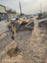 للبيع ليزر فارمر موديل  24 جاهز  مع جهاز ابو تصليطه مع بطاريات ٢ اتصال...