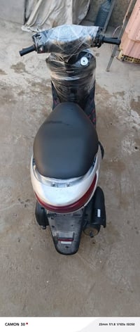 عندي دراجه بريز140 لبيع  الدراجه نضيفه وبلاديه مكينه نشطه  امجفته جديد...
