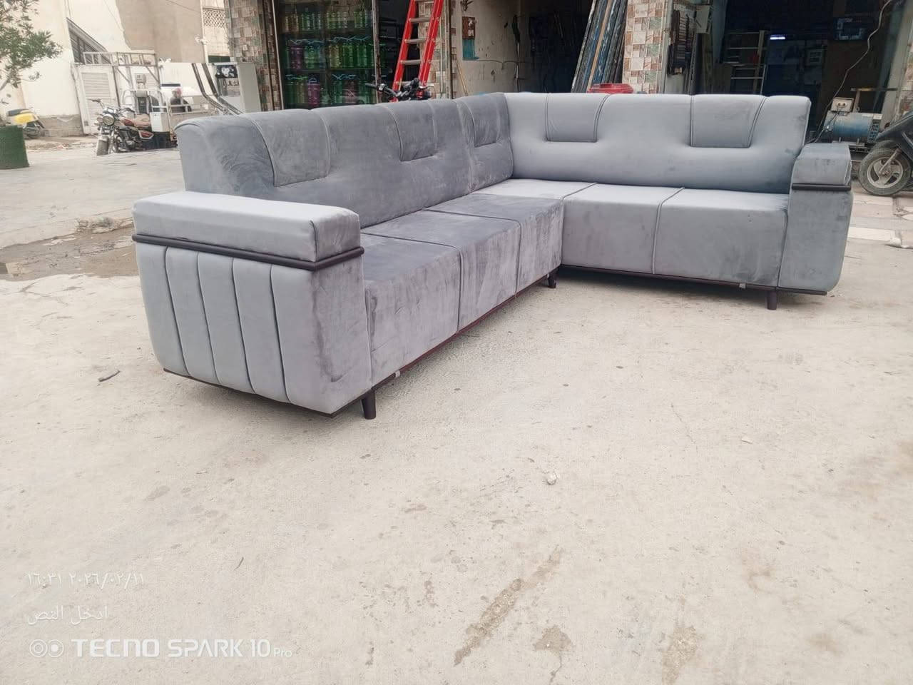 سلام عليكم ورحمه الله وبركاته  🌛🌛تخفيضات تخفيضات بمناسبة شهر رمضان المبارك  سعر متر 85الف العرض مفتوح لنهاية شهر رمضان 
معمل الزهيري لعمل جميع انواع الدواوين والتخومه حسب طلب وجميع موديلات تركيه حسب طلب زبون 
مواد العمل 
بلوك بلاويد  16ملم
خشب جام روسي انج تارس 
اسفنج هاي اكسترا 10سم ضغط 
اجود انواع الاقمشه التركيه مبطن من شركة السلطان 
للاستفسار مراسله ع خاص او الاتصال ع رقم ***********واتساب 
بادارة حسين الزهيري
