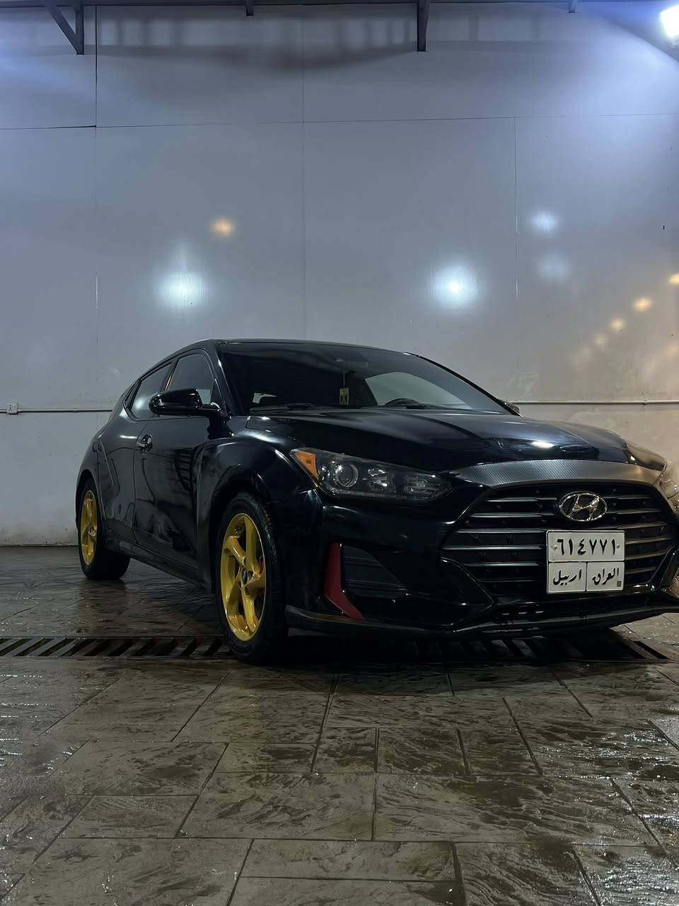 سيارة هونداي فولستر 
الموديل: 2019
اللون: أسود
الوارد: أمريكي
الممشى: 78,000 ميل
القير: أوتوماتيك
التسجيل: رقم أربيل (تحويل أو وكالة)

الحالة:
• ضربة سابقة جاملغ يمين وتم التبديل بدون إيرباغ
• يوجد طخة خفيف في جاملغ جهة السايق — مُعدّل على البارد
• السيارة بحالة ممتازة وما بيها أي مشاكل ميكانيكية

💰 السعر: 115$ (قابل للتفاوض بالمعقول)
📍 المدينة: بغداد
📞 للتواصل: ***********
