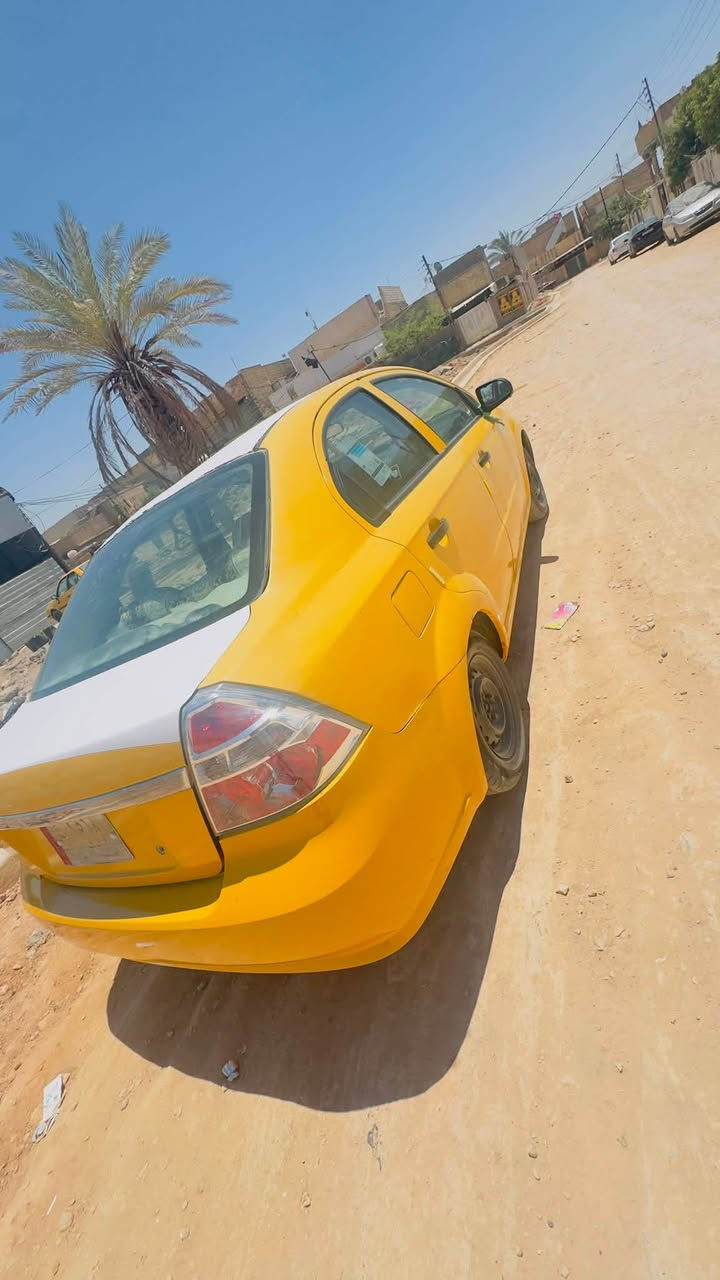 افيو خليجي 2008 للبيع السعر ٣٢
ضررها طخه قفل الجنطه ولبدنه اماميه مبدل 

سياره حلوه وعليها غرامات ينزل من السعر 
مكانها بابل الحله 
***********

