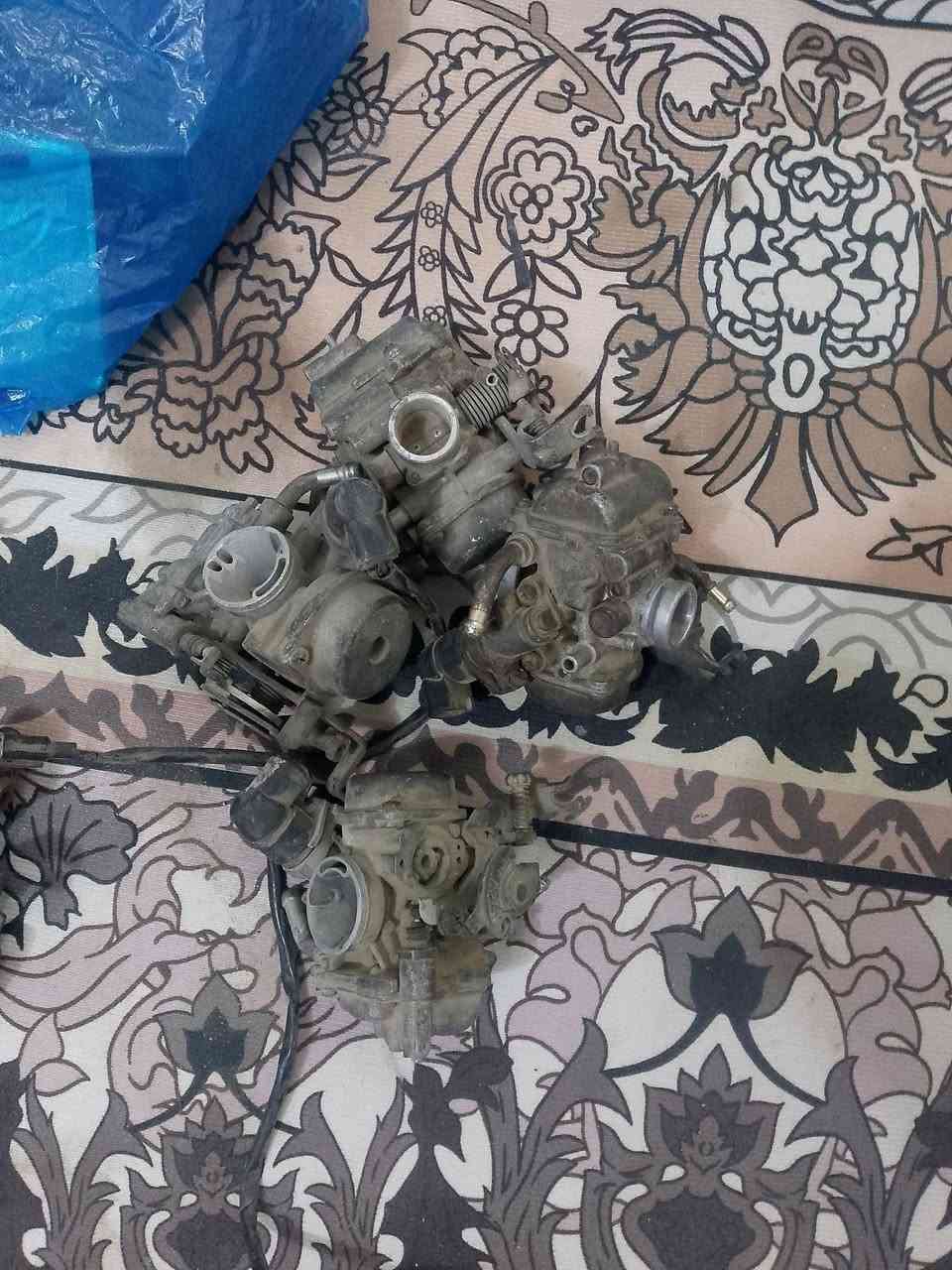 للبيع كلمن وسعره العدادات شغالات***********
