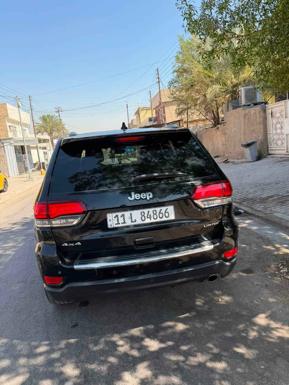 السلام عليكم جيب موديل 20 لمتد فول مواصفات رقم بغداد باسمي فتحه رادارات جانبيه جنطه كهرباء ومعروفه مواصفات المتد بيها قطع صبغ بدون دواخل  ولاشاصي ايرباك فقط برده ابيع عام مكينه مفتوحه جاهزه السياره سعر 165
رقمي ***********
