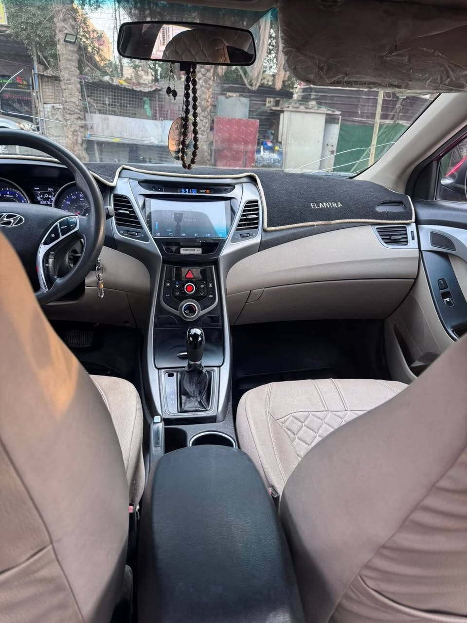 النترا 2016
اللون احمر
رقم بغداد
الحادث : بنيد و جاملغ ما واصل للشاصي / الشاصي سليم مثل ما موضح بالصورة الحادث
محرك كير مكفول
تبريد ثلج
تحكم ستيرن و شاشة السيارة نص فول
رقم بغداد مشروع وطني
ماشية 160 مل
السيارة جاهزة من كل شي
110وبيهة مجال
رقم الهاتف : ***********
العنوان : بغداد شهداء السيدية غير متواجد على لفيس مكلف بنشر
