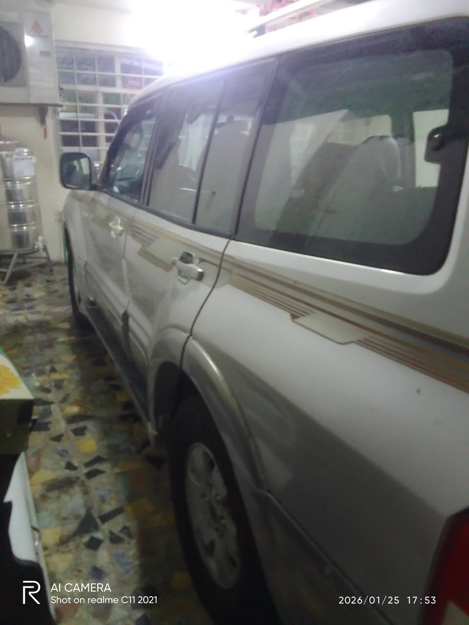 باجيرو ٢٠٠٣ محرك كير نضيف قطره صبغ مابيهه رقم انبار بسمي مشروع وطني حداديه تعبانه داخلهه حلو كلش سعر ٧٠ رقمي ***********
