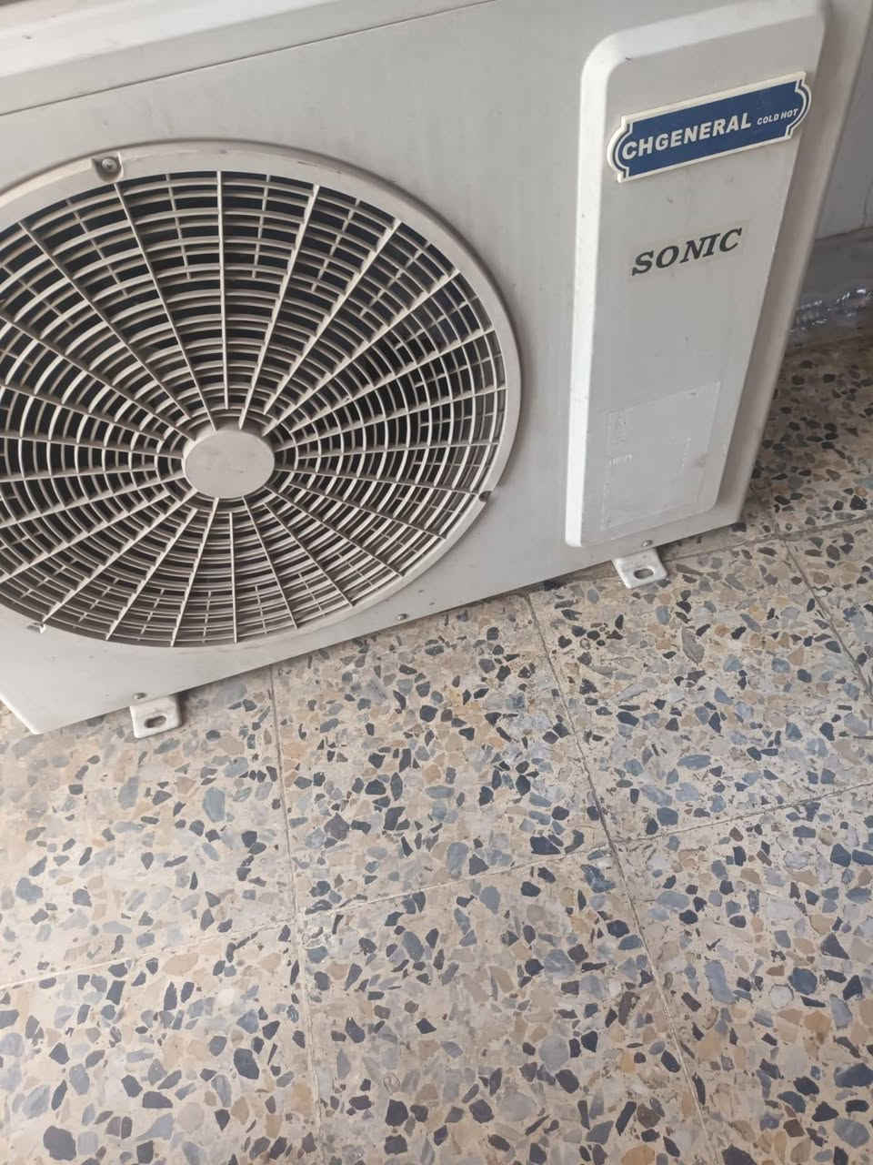 سلام عليكم سبلت للبيع اريد أسافر مستعجلة على بيعتة للاستفسار ***********

