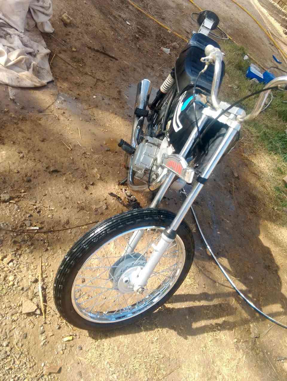 السلام عليكم 
دراجه. لبيع سيجي  موديل 23كلك دراجه نضيفه وحلوه  السعر 350بيه مجال لطيبين الرقم ***********
