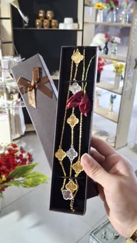 ورد • اكسسوارات • ساعات نسائية