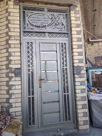 بيبان عدده ثنين  طول 3متر العرض متر أو ربع  الباب الثاني طول 3 متر الع...