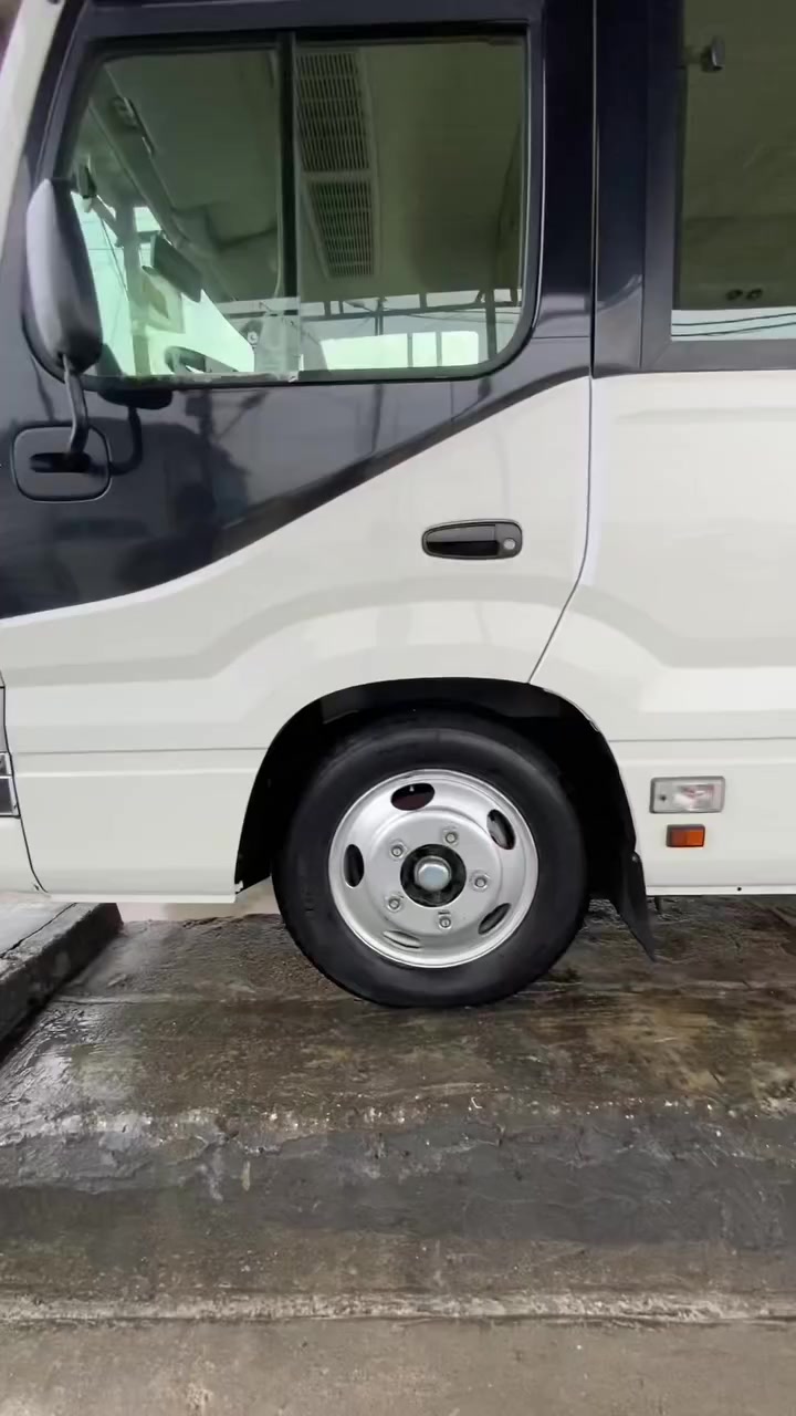 سلام عليكم
كوستر موديل ٢٠١٩ رقم سليمانية ب اسمي
كاملة مكملة جاهزة من كلشي 
بغداد 

***********
