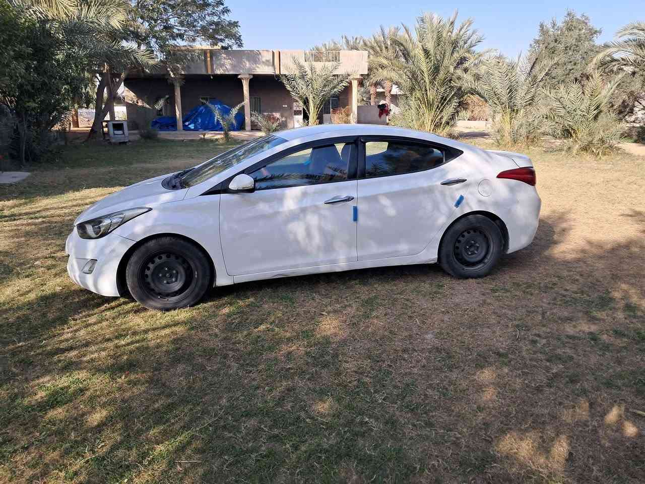 السلام عليكم النتره ١٢ خليجي رقم بغداد تحويل مباشر كير ومحرك مكفولات بيه صبقات بدون حادث السونار مرفق بالمنشور لسعر ١١٠ وبيهه مجال مكاني بغداد الرضوانيه على السريع الدولي رقمي *********** او ***********
