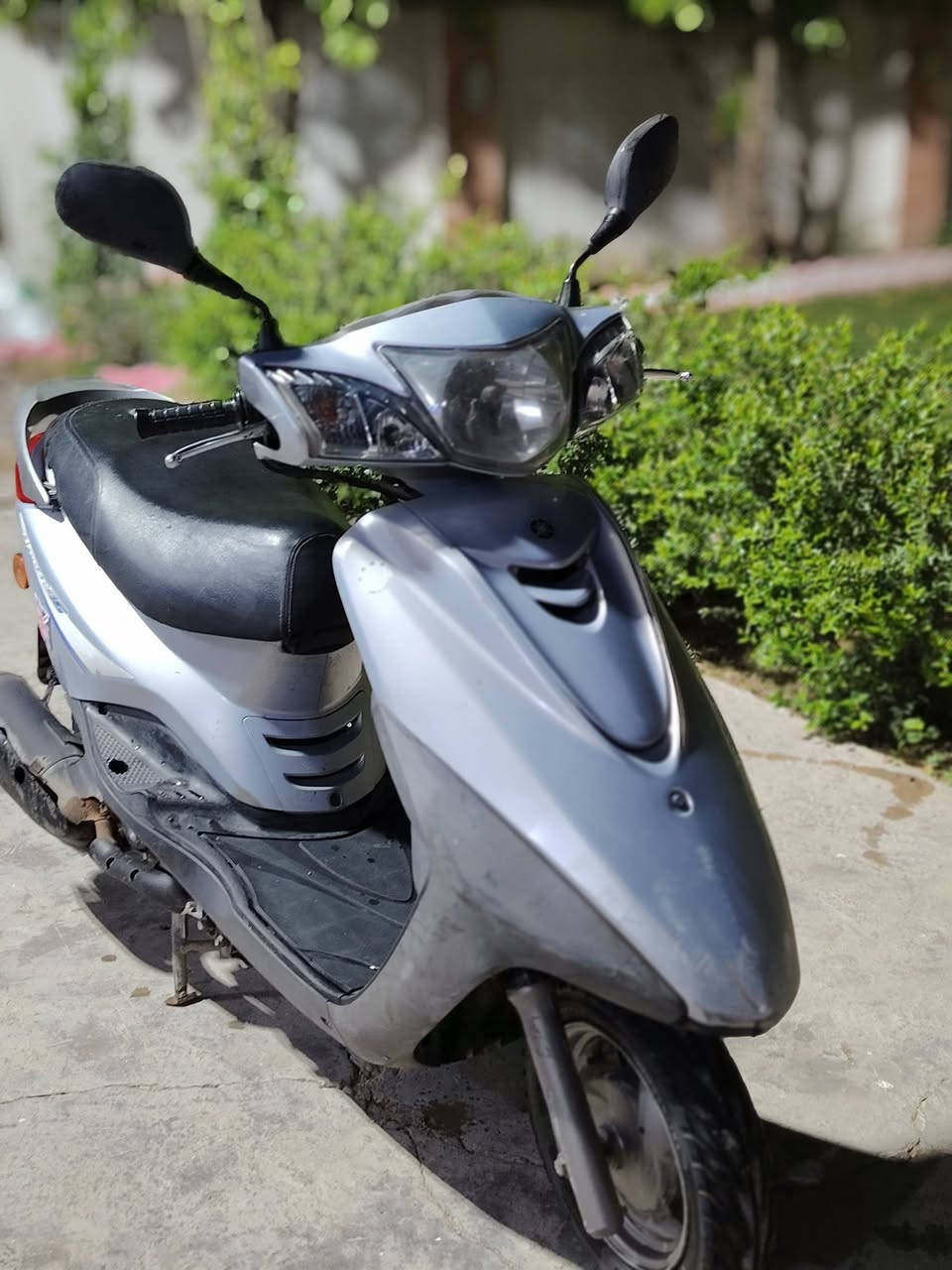 السلام عليكم دراجه للبيع بريز ببغاء. نظيفه جيب فيتر تعال افحص. السعر مليون بيها مجال شي بسيط.مكاني كاظميه. ***********
