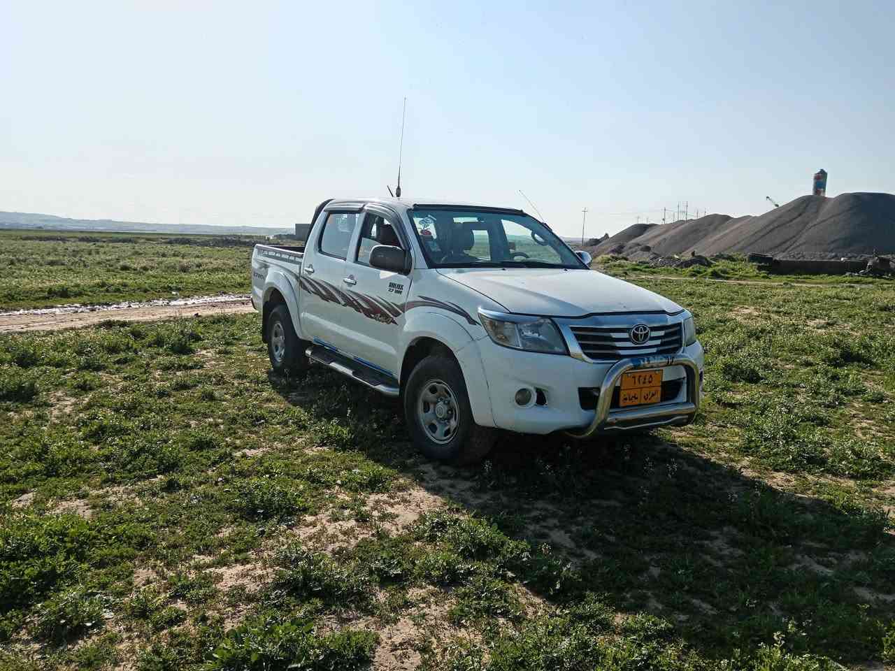 عذاري موديل دفع رباعي 2006 مصبوق عام محدث 14 رقم سليمانيه شرط تحويل وكاله السعر130 غرامات علي 5 خمسه ورقا***********المكان موصل  ناحيه القياره
