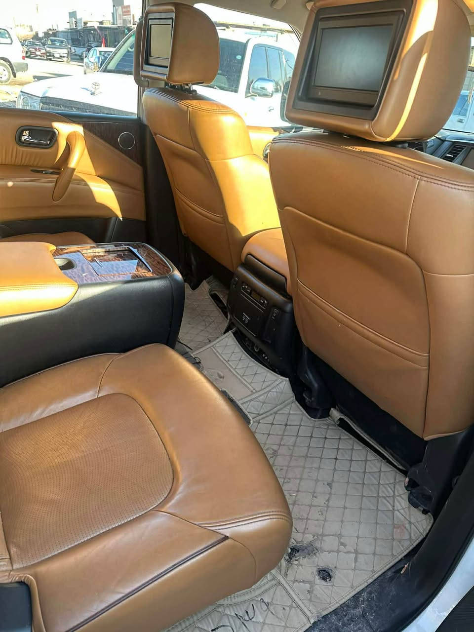 نيسان ئارماده پلاتينوم فول مواصفات موديل ٢٠١٧ مواصفات سلايت كوشن جلد ناو قيسىيى كوشين ساردو گه رم كه له ديفيدي كوشينvip يه ك پارجه بوياغه گير مكينه  بشرت نكراوه ته وه رقم سنوى نويه به ناو خومانه نرخ ٢١٨ ژم واتساب *********** أربيل, العراق
