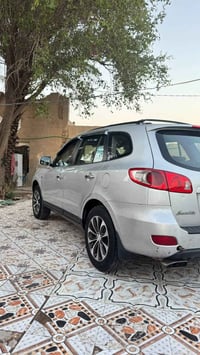 سنتافي ٢٠١٠ • ٧راكب • دواخل جلد