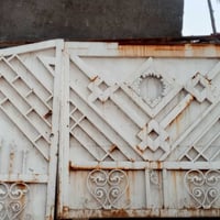 باب • للبيع • سدة الهندية