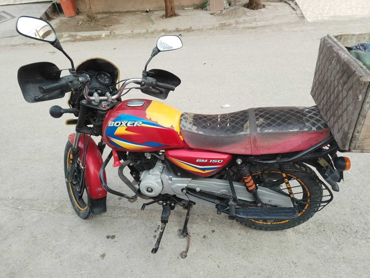 دراجة بوكسر للبيع مرقم كامل بسمي موديل ٢٠٢١ ام دوسات سعر مليون و٦٠٠ رقم ***********
