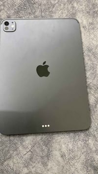 ايباد ١١ برو M4 • ٢٥٦ • بعقوبه