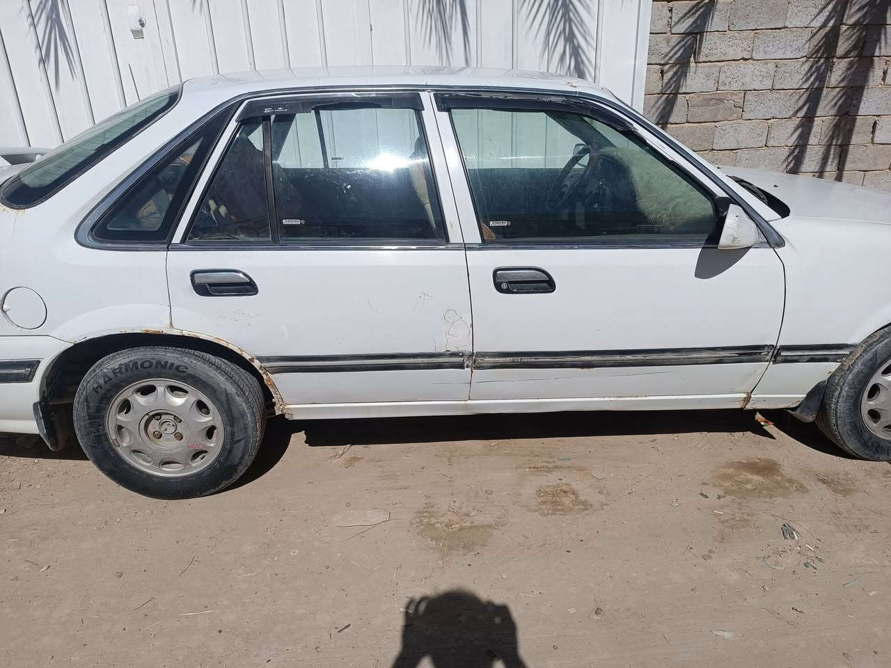 السلام عليكم دايو للبيع موديل 94 سياره بلاديه رقم بغداد سعر 28 وبيها مجال رقم ***********
