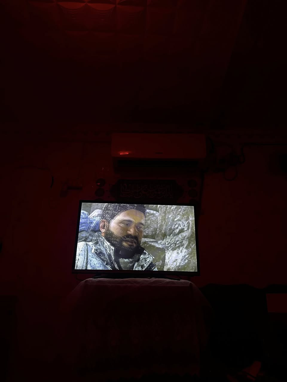 متوفر اكس بوكس 360ويا يدات 2وحده موشمه وثانيه سوده 
 لجهاز جديد قبل يومين اخذته مال باله بعده بلجيس وكل ملحقاته حتى لكارتونه نفس الي بلصوره  سبب البيع اريد اخذ بلي 5

يحتوي على 100 لعبه
اغلبهن قويات
جيتي اي درايفر النسخه الاولى النادره ولحديثه
لعبةكراش 
لعبة تومب رايدر نسخة الجليد يمكن النسخه ال3
بيس22عربي  
فيفا 21عربي 
 العاب عالم مفتوح 
قناص 
وبعد هواي بي العاب حلوه 
مكاني حله نادر 
*********** توصيل متوفر بس اعتماد برصيد غير هاذا لحجي تجي تاخذه من لبيت وتفحص وتتوكل 

سعره 140 نهايته
