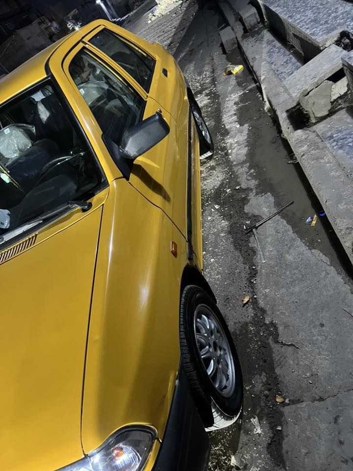 سايبه للبيع
موديل2018
كهربائيات كامله 
مكينه وكير ابلاديات 
سياره ما بيها لا صبغ ولا تبديل 
سياره بسمي تحويل ثاني يوم 
غير متوجد عله الفيس 
*********** بي وات ساب 
السعر 50 و بي مجال
