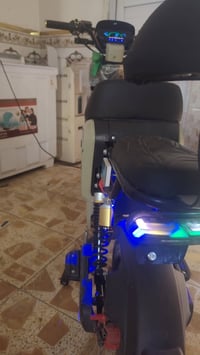 دراجهR9للبيع سعر500وبيهه مجال/رقم07736200557وتساب