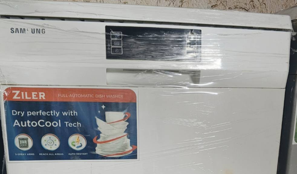 غسالة صحون سامسنونك
اقتصادية بالكهربا برنامج جدورة
مرشات 3 سلتين كبار 
والثالثه ملاعق +مشبك بالسلات اضافي
تنظيف عميق
السعر مع التوصيل لكل العراق 200
للحجز والاستفسار واتساب
***********
