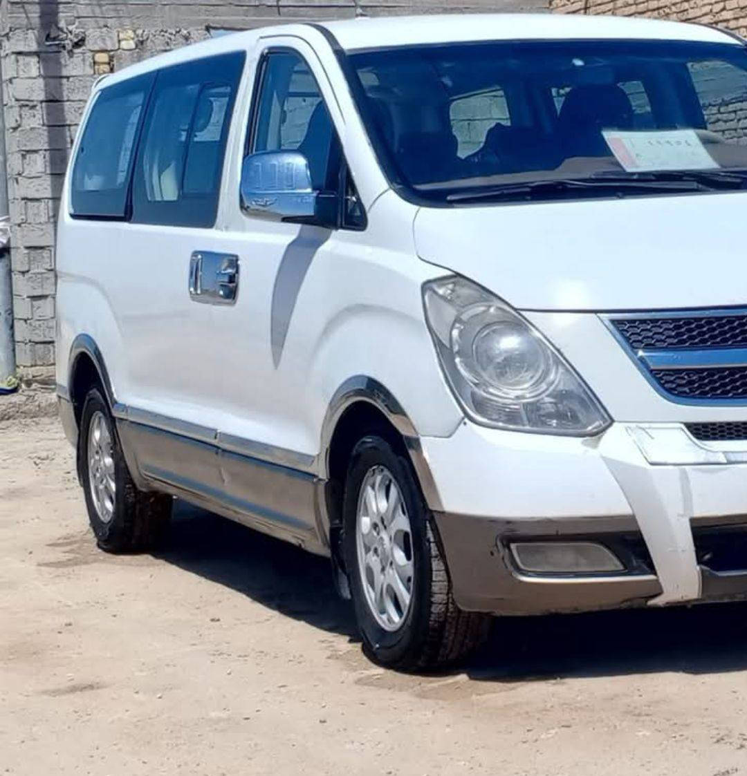 ستاركس 2008 رقم دولي كفاله عامه من كلشي محرك وكير شرط سعر 118 وبيه مجال***********
